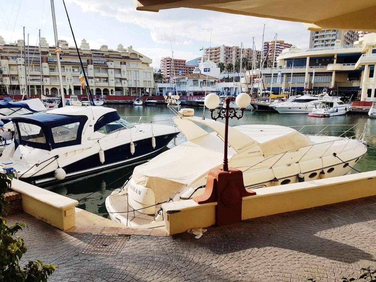 Lujoso Apartamento En De La Isla De Puerto Marina Бенальмадена Экстерьер фото
